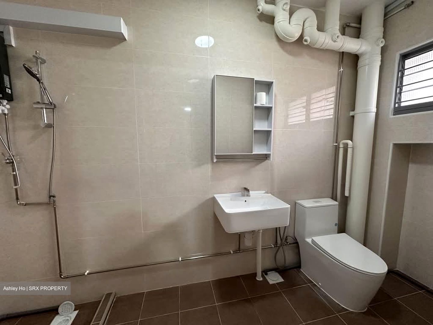 Blk 556 Choa Chu Kang North 6 (Choa Chu Kang), HDB Executive #579743021